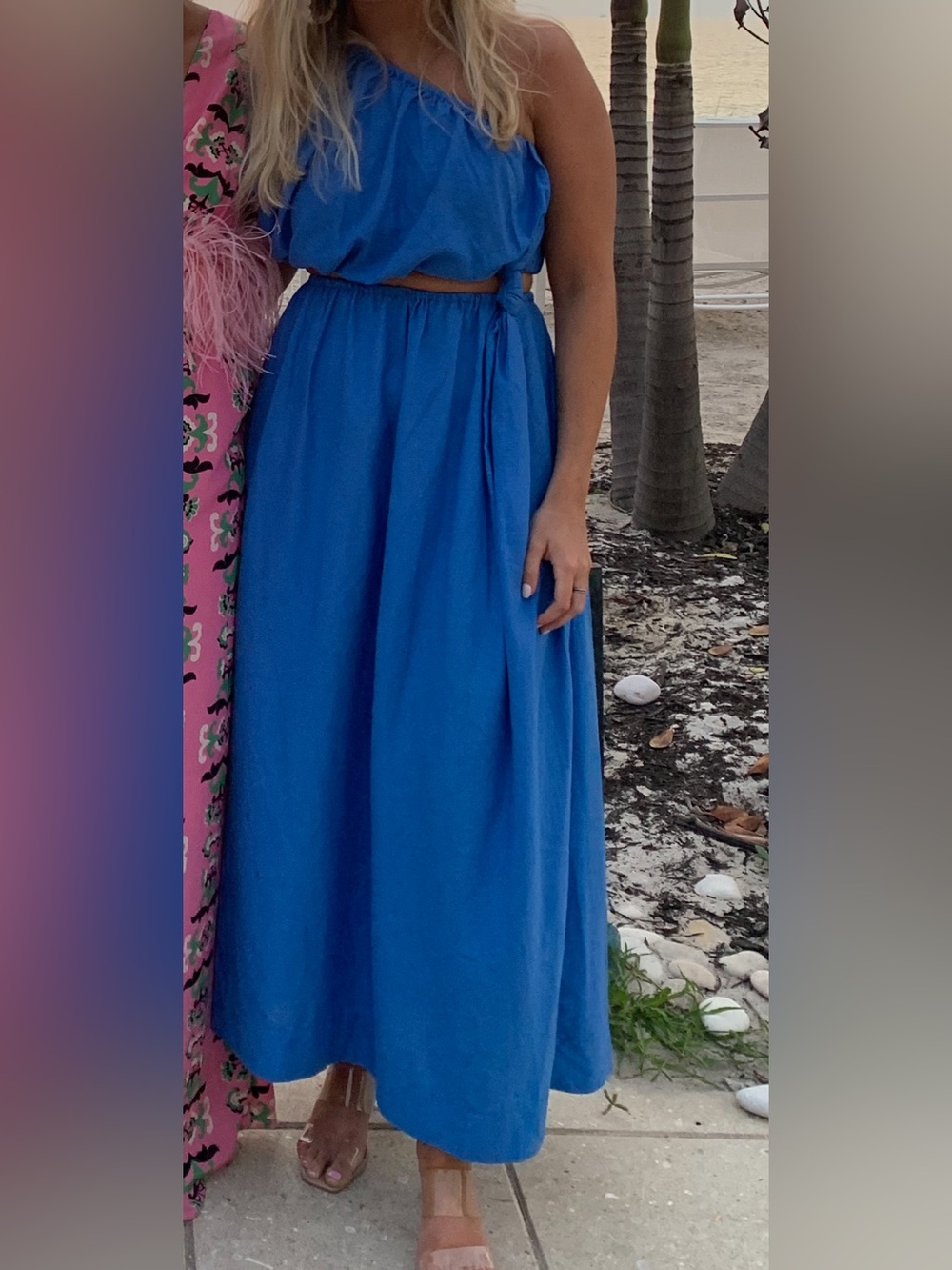 FARM Rio One-Shoulder Maxi Dress - Picture 4 of 7